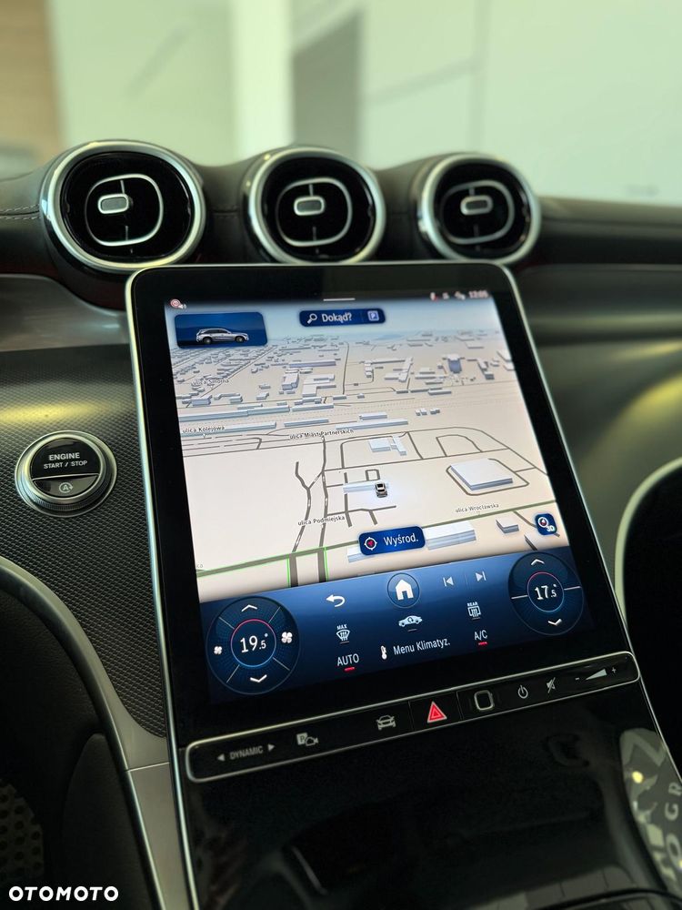 Mercedes-Benz GLC 220 d mHEV 4-Matic AMG Line - 12