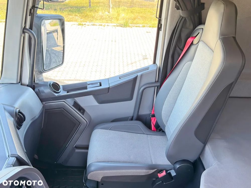 Renault C 440 * HIAB X-HIDUO 138 B-3 / PILOT + PRZYCZEPA* STAN BDB - 9