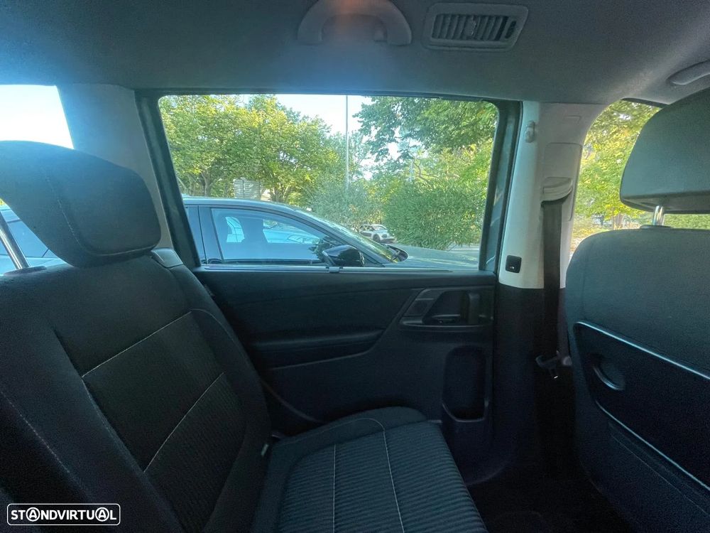 SEAT Alhambra 2.0 TDI Style Advanced DSG - 6