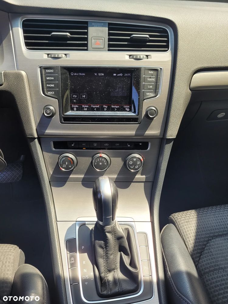 Volkswagen Golf 1.6 TDI BlueMotion Technology DSG Comfortline - 11