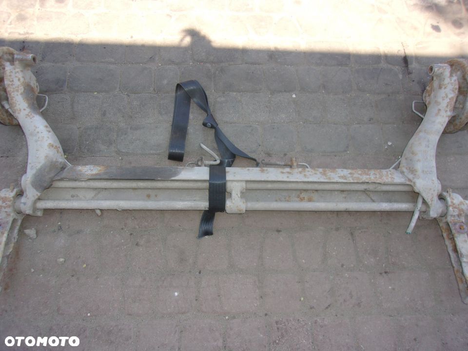 BELKA TYLNEGO ZAWIESZENIA MEGANE CLASSIC KOMBI SDN - 1