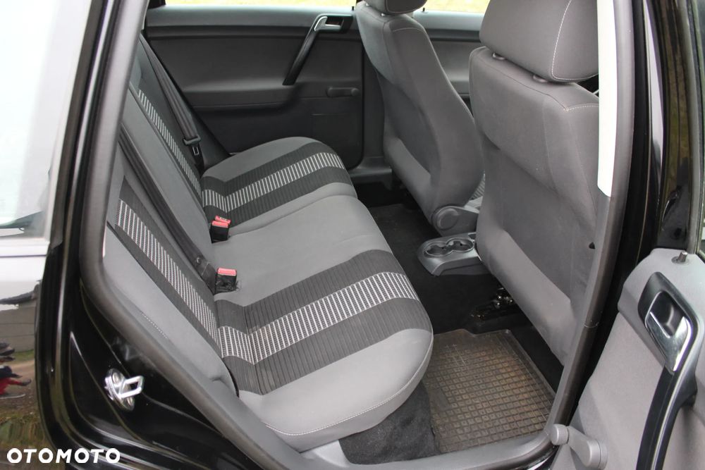 Volkswagen Polo 1.2 Team - 14