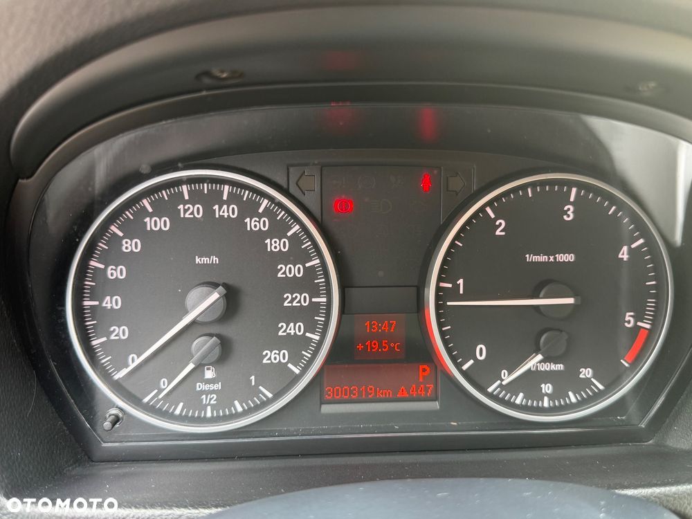 BMW Seria 3 320d xDrive DPF - 5