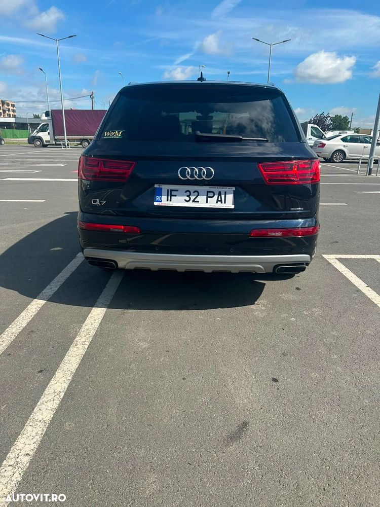 Audi Q7 3.0 TFSI Quattro Tiptronic - 10