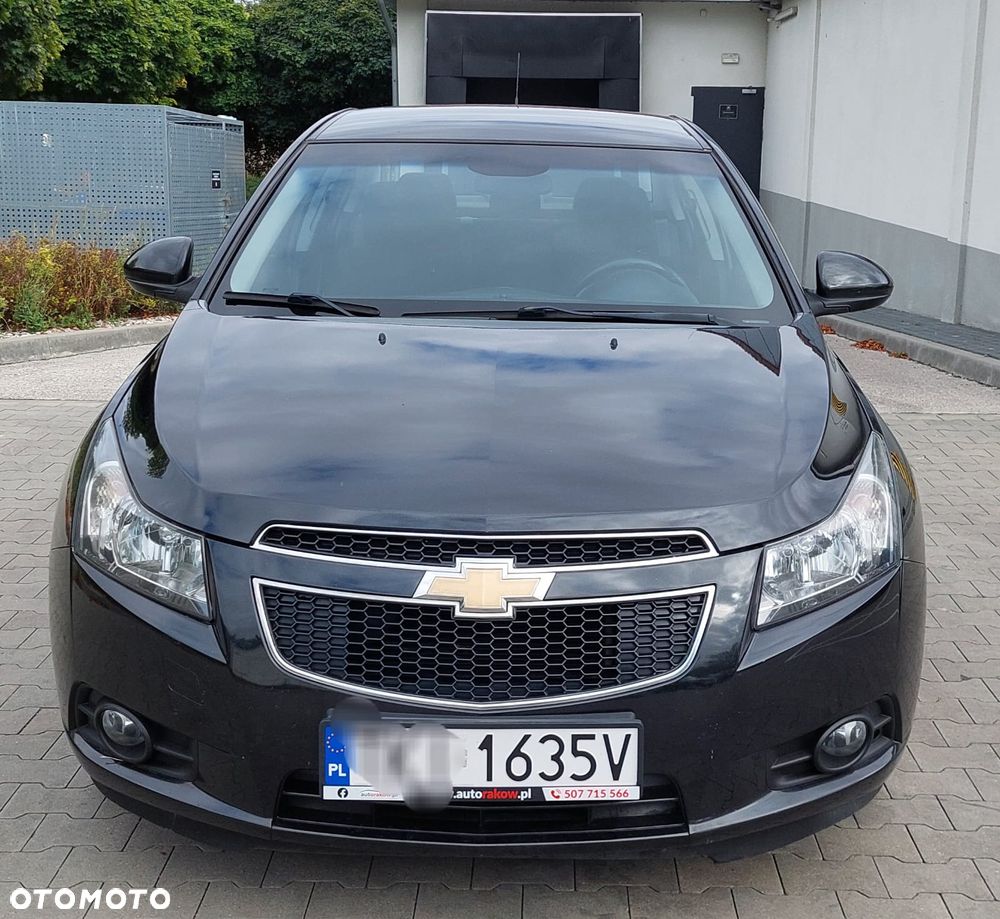 Chevrolet Cruze 1.8 LT+ - 4