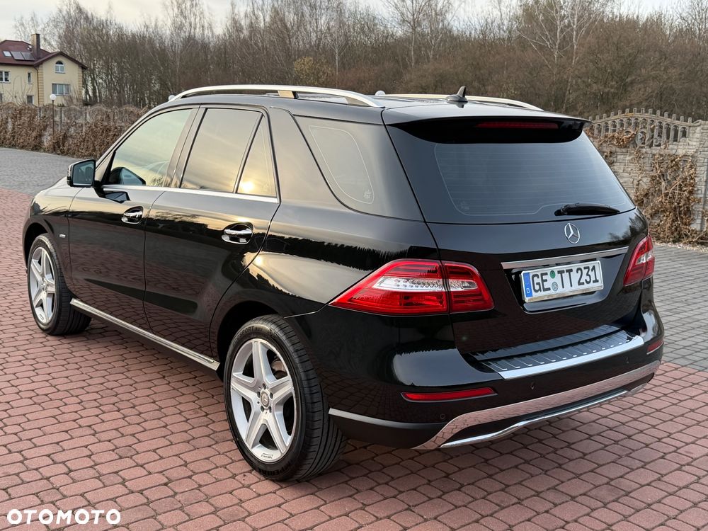 Mercedes-Benz ML 350 BlueTEC 4MATIC 7G-TRONIC Edition 1 - 8