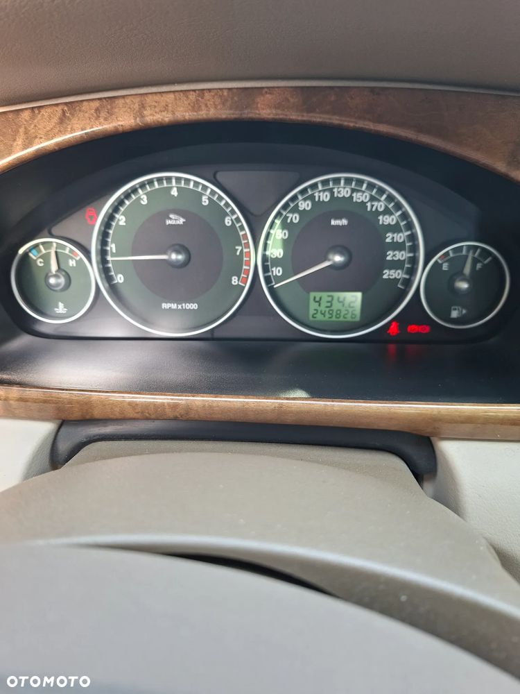 Jaguar X-Type 2.0 V6 - 8