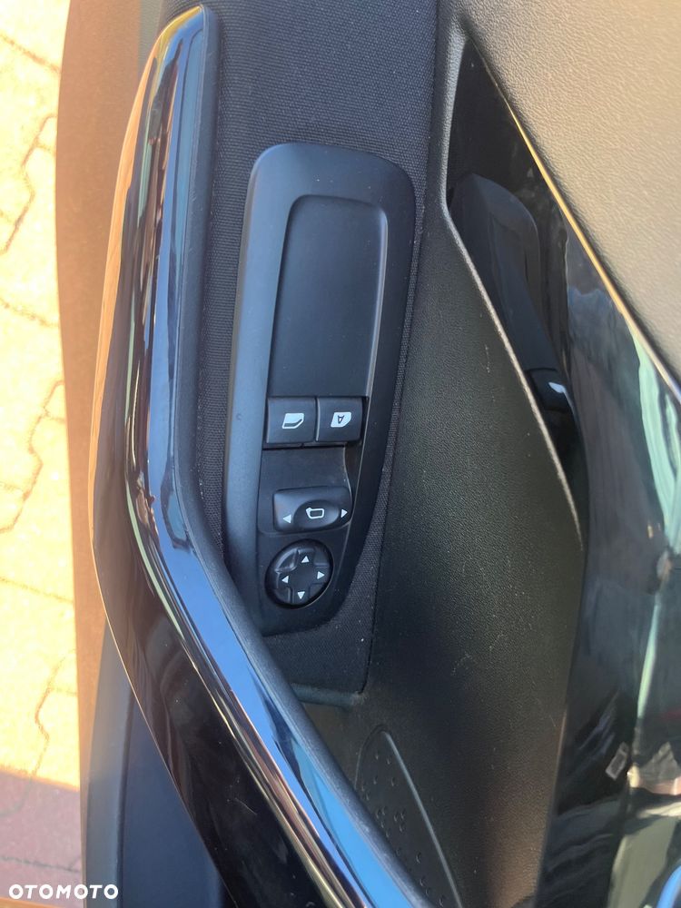 Peugeot 208 95 VTI Active - 19