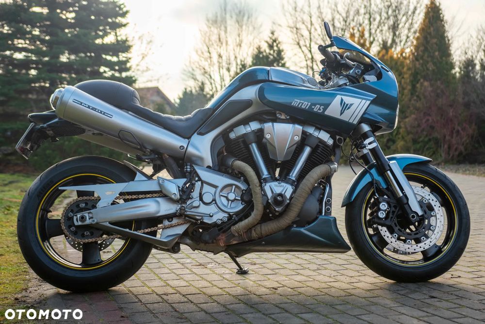 Yamaha MT - 2