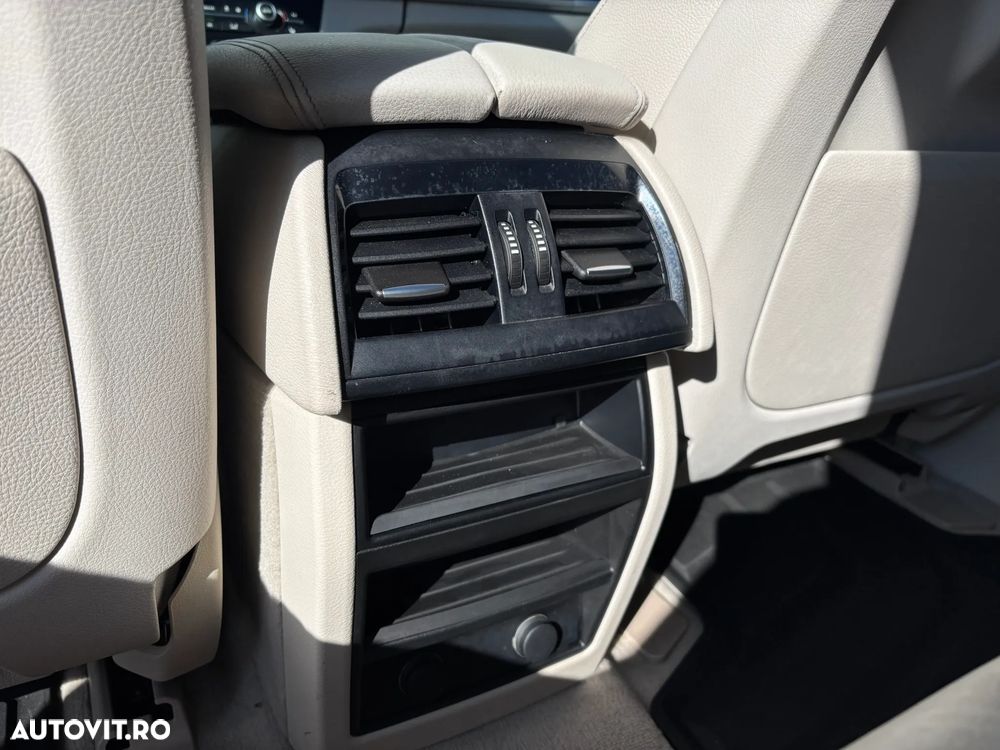 BMW X5 xDrive30d - 26