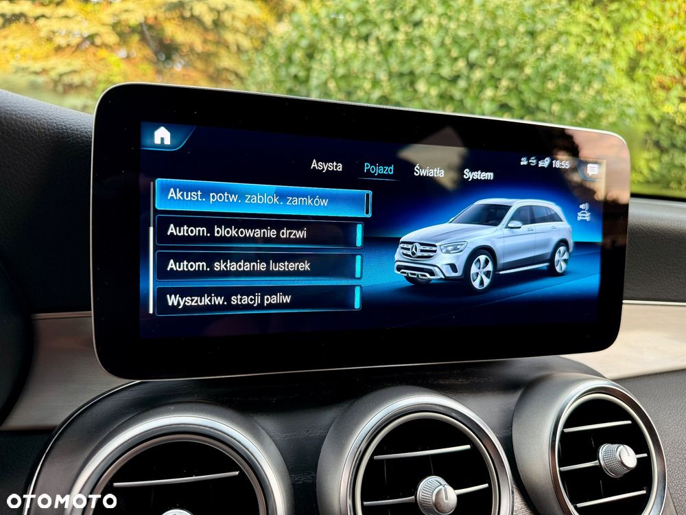 Mercedes-Benz GLC 200 4Matic 9G-TRONIC AMG Line Plus - 16