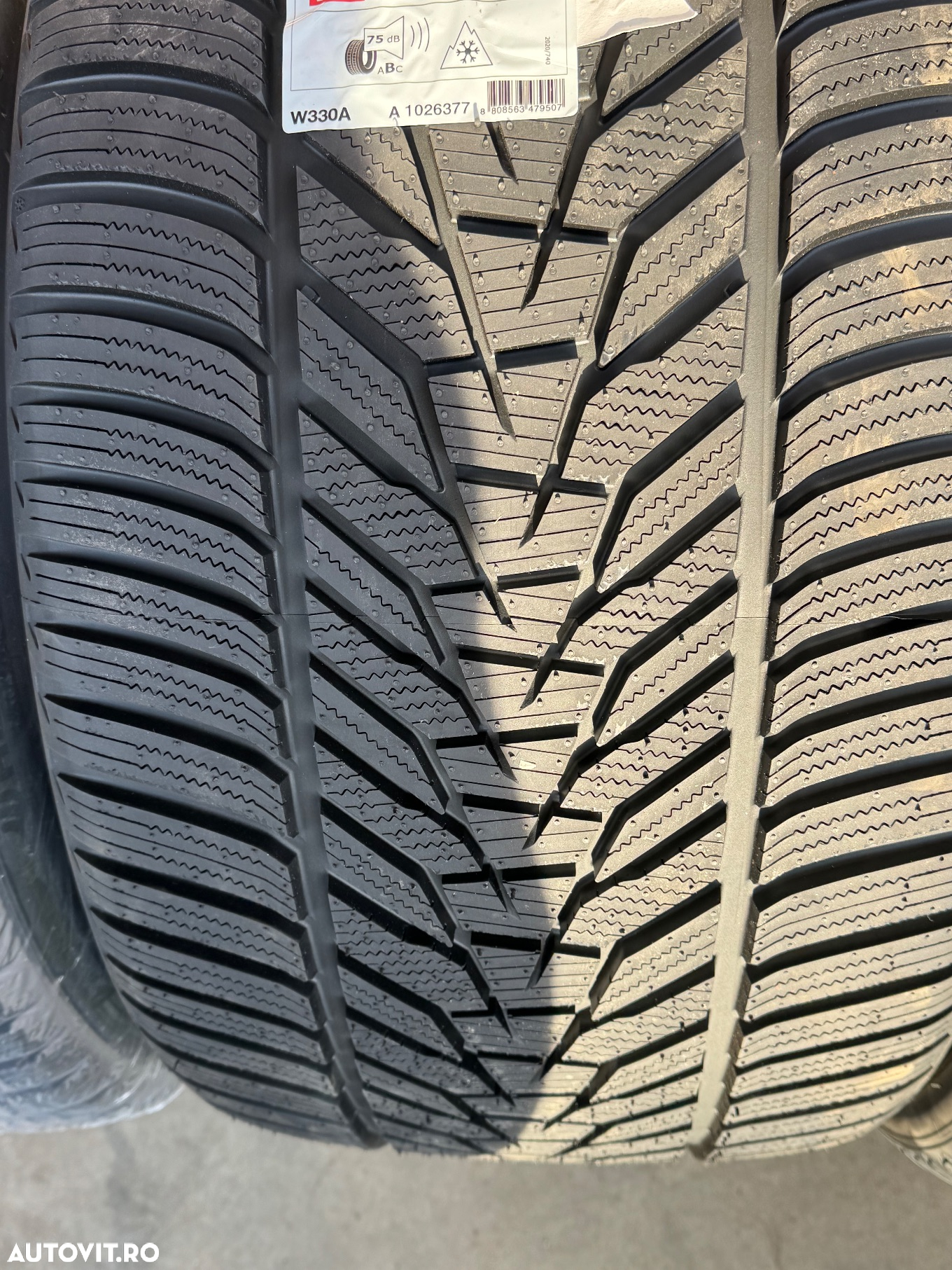 Vând set anvelope 275/35/22-315/30/22 hankook de iarnă noi - 4