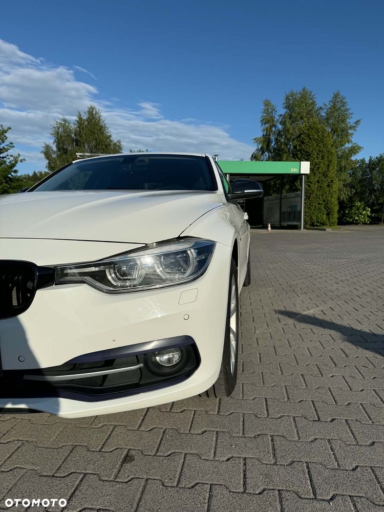 BMW Seria 3 318i Sport Line - 7