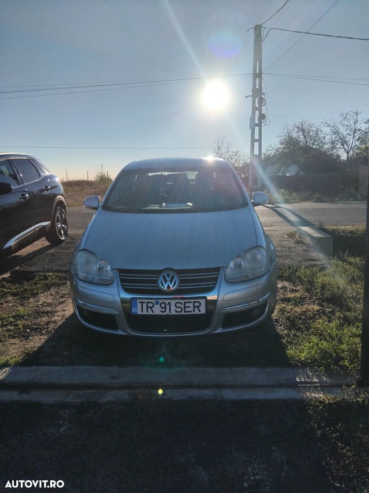 Volkswagen Jetta 1.6 Comfortline - 2