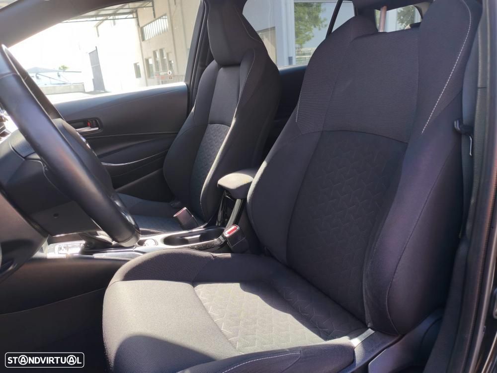 Toyota Corolla Touring Sports 1.8 Hybrid Comfort+P.Sport - 10