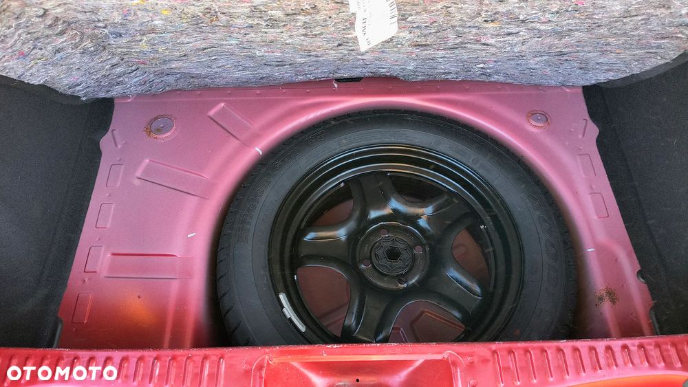 Dacia Sandero TCe 90 Laureate - 24