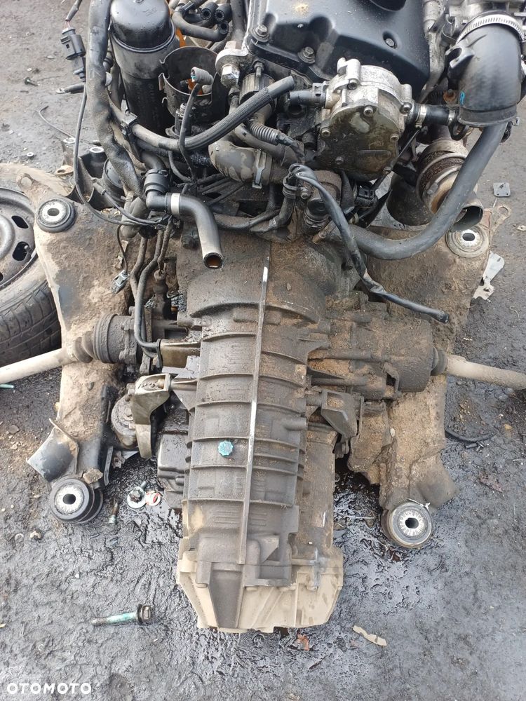 Pompa wtryskowa pompa vacum sprawna VOLKSWAGEN PASSAT B5 2000r 1.9 tdi - 1