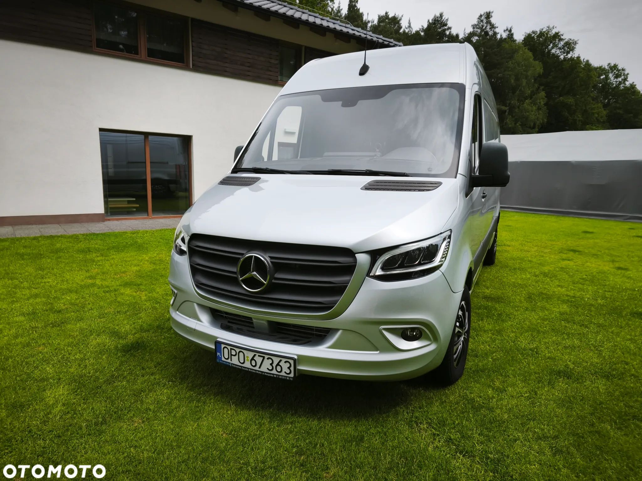 Mercedes-Benz Sprinter - 1