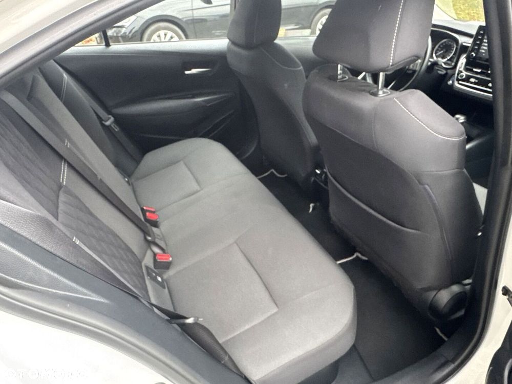 Toyota Corolla 1.8 Hybrid Comfort - 15