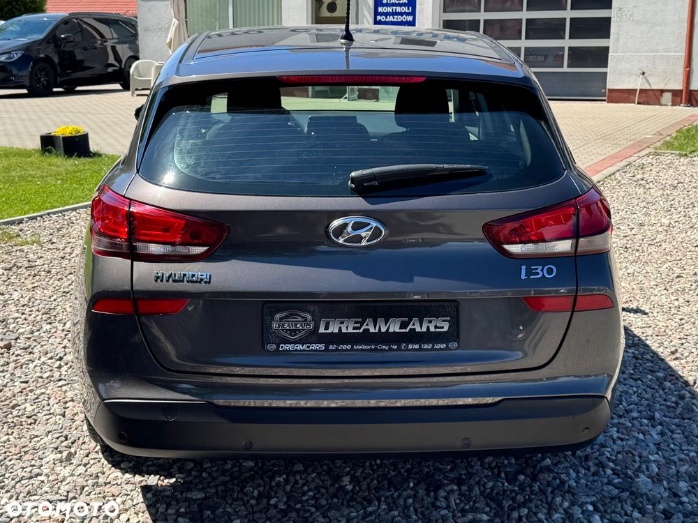 Hyundai i30 - 13