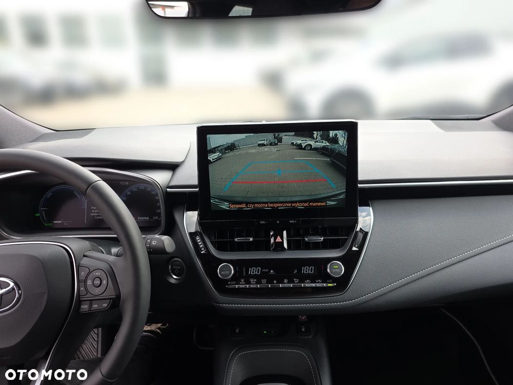 Toyota Corolla 1.8 Hybrid Style - 17