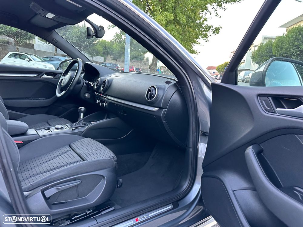 Audi A3 Sportback 1.6 TDI S-line - 48