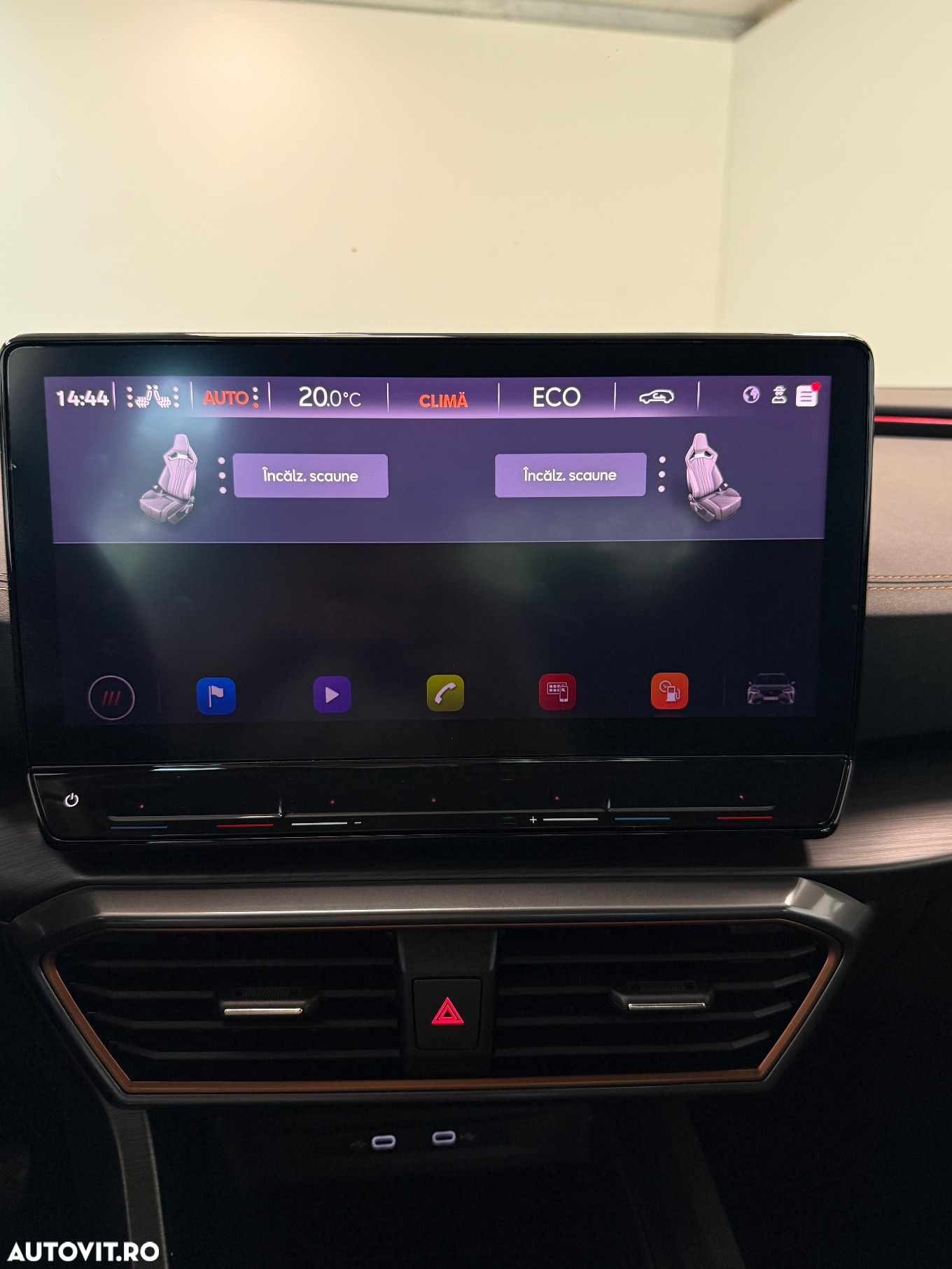 Cupra Formentor 1.4 e-HYBRID PHEV - 39