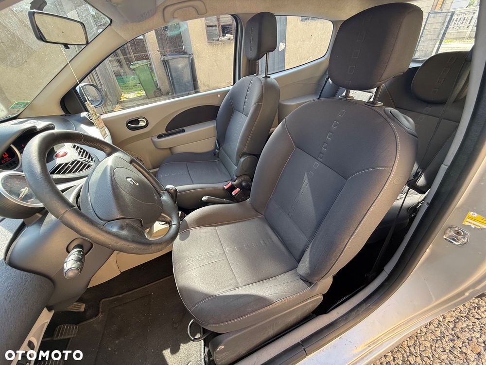 Renault Twingo 1.5 dCi Authentique - 11