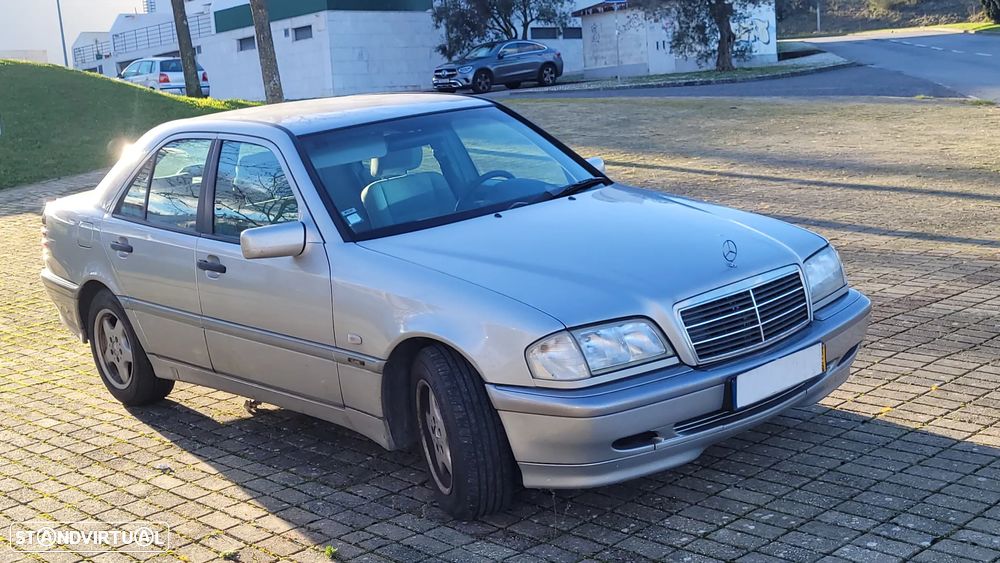 Mercedes-Benz C 200 D Classic - 2