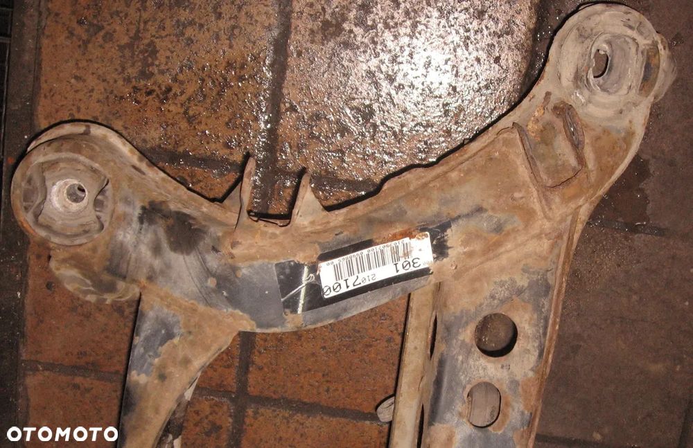 belka sanki zawieszenia tył MERCEDES W210 KOMBI E-KLASA - 3