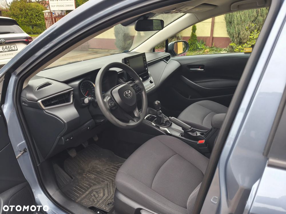 Toyota Corolla 1.5 Active - 12