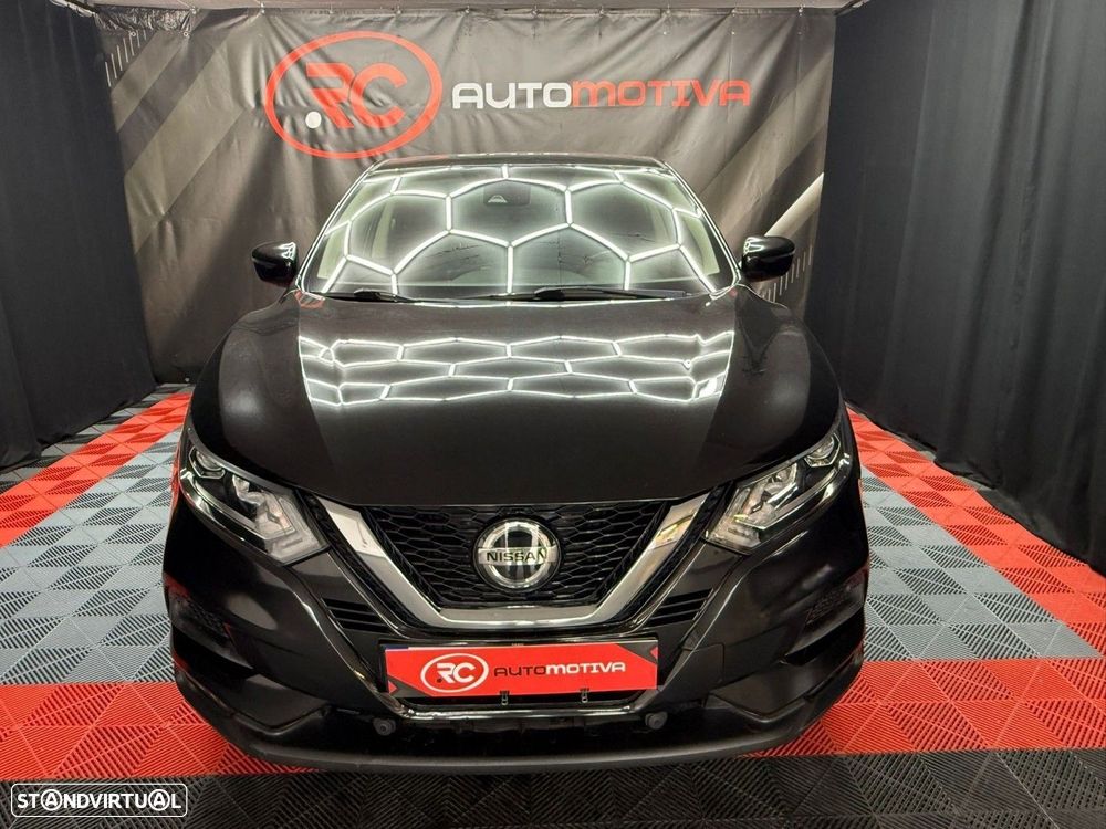 Nissan Qashqai 1.5 dCi N-Connecta J17 DCT - 2