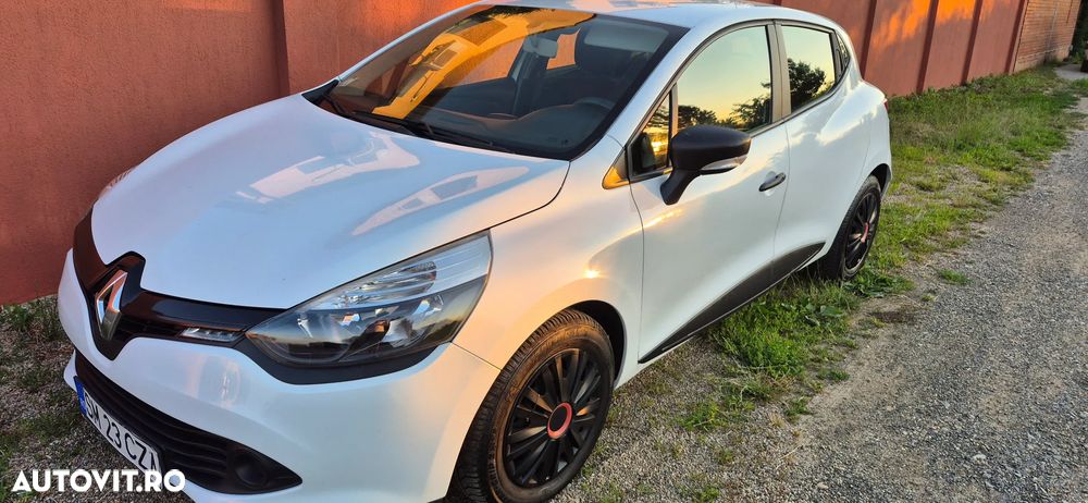 Renault Clio dCi 75 Stop & Start Expression - 2