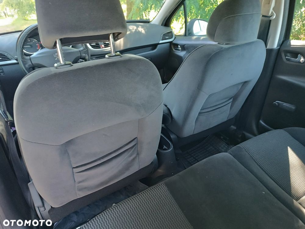 Peugeot 207 1.4 HDi Presence - 10