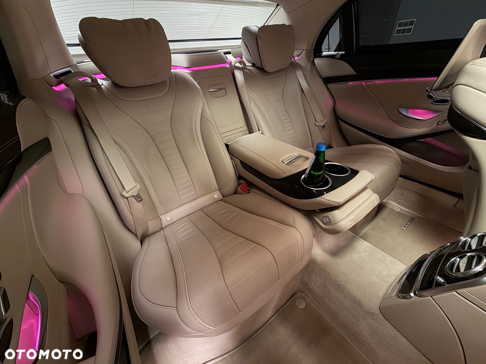 Mercedes-Benz Klasa S 400 d 4-Matic L 9G-TRONIC - 27
