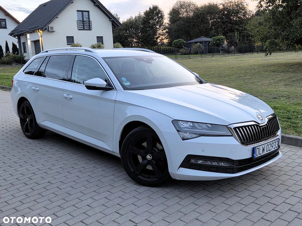 Skoda Superb 2.0 TDI DSG Ambition - 29