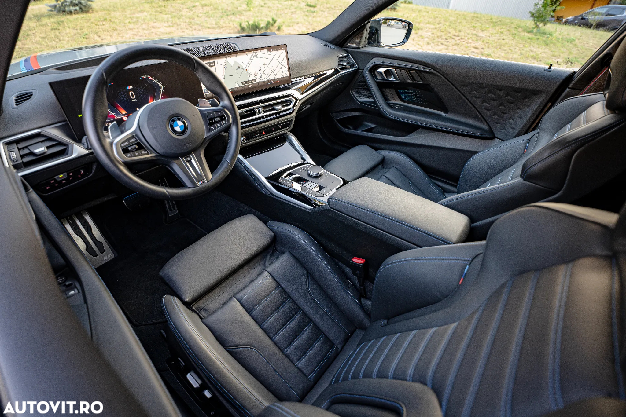 BMW M2 M240i xDrive AT - 30