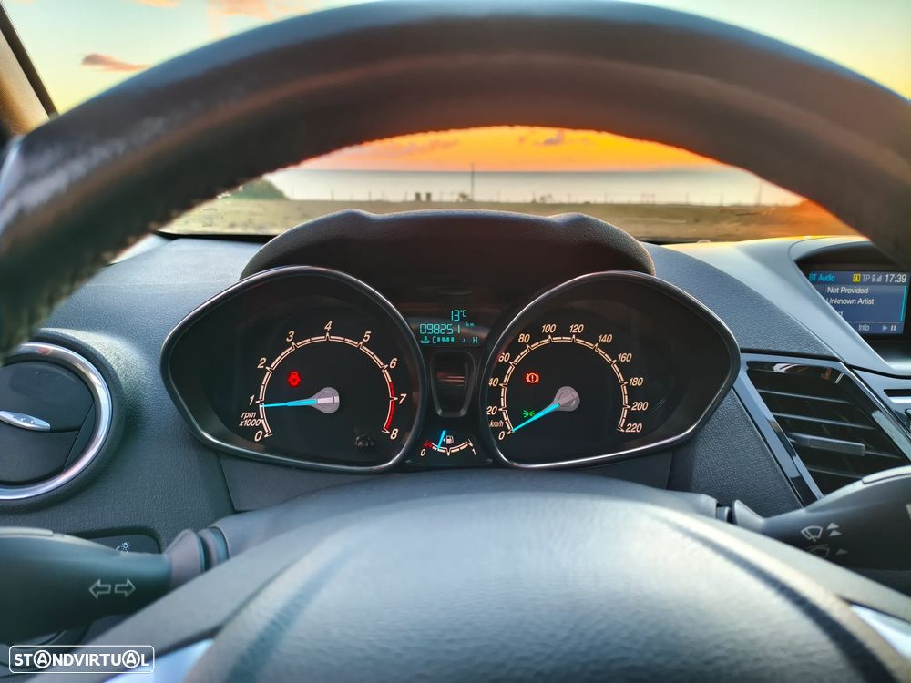 Ford Fiesta 1.0 EcoBoost S&S ST-LINE - 16