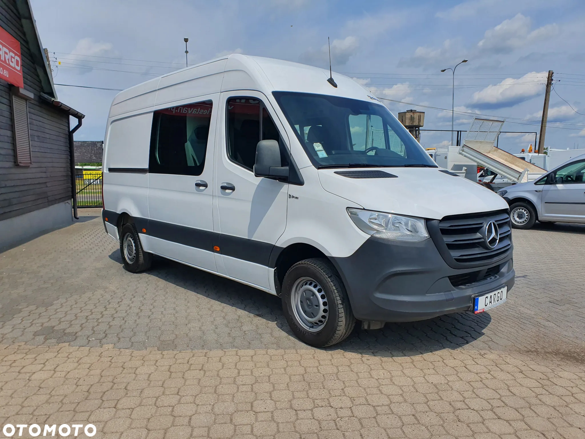 Mercedes-Benz SPRINTER - 4