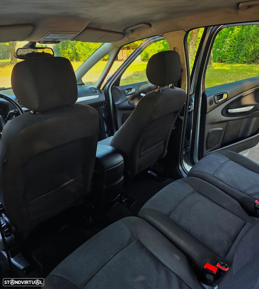 Ford S-Max 2.0 TDCi Titanium 7L - 3