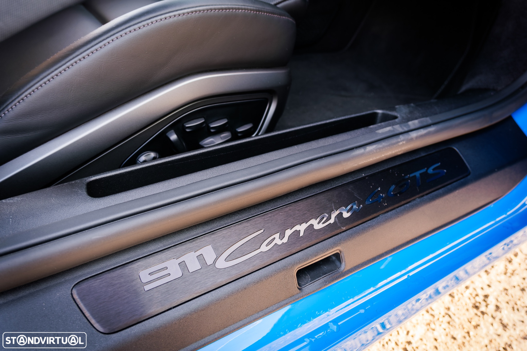 Porsche 911 (992) Carrera 4 GTS PDK - 29