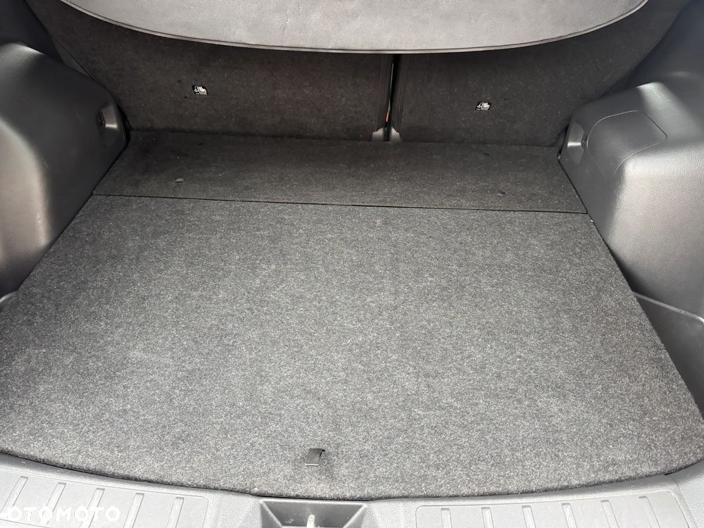 Mitsubishi Eclipse Cross - 32