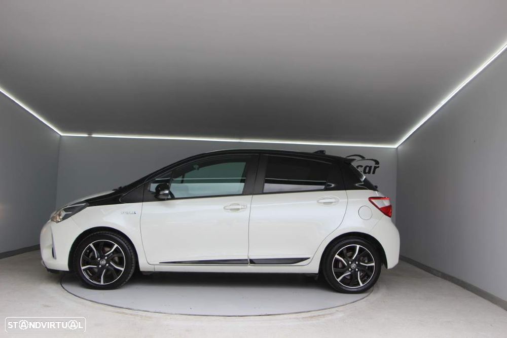 Toyota Yaris 1.5 HSD Square Collec.White - 13
