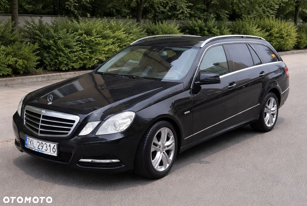 Mercedes-Benz Klasa E - 1