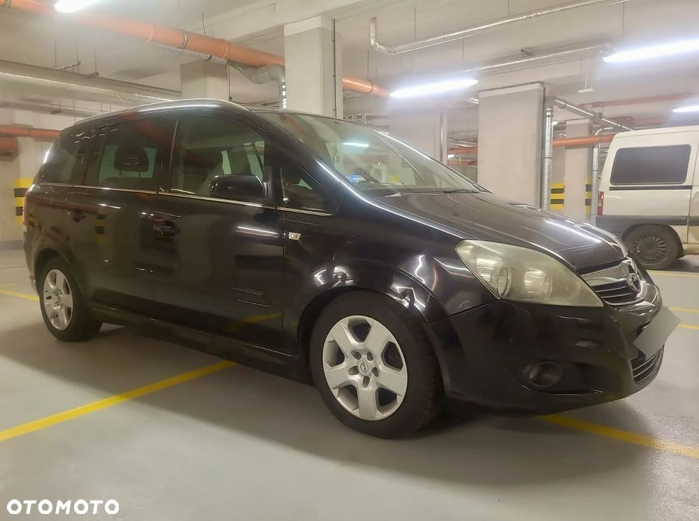 Opel Zafira 1.7 CDTI Cosmo - 4