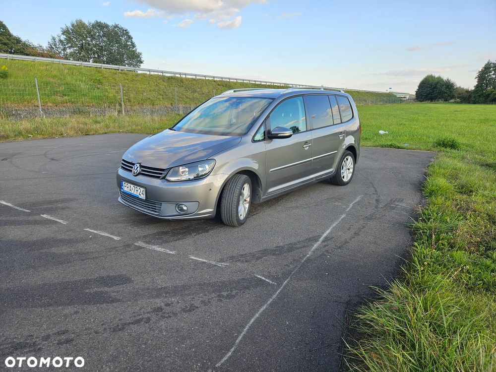 Volkswagen Touran 2.0 TDI DPF Comfortline - 2