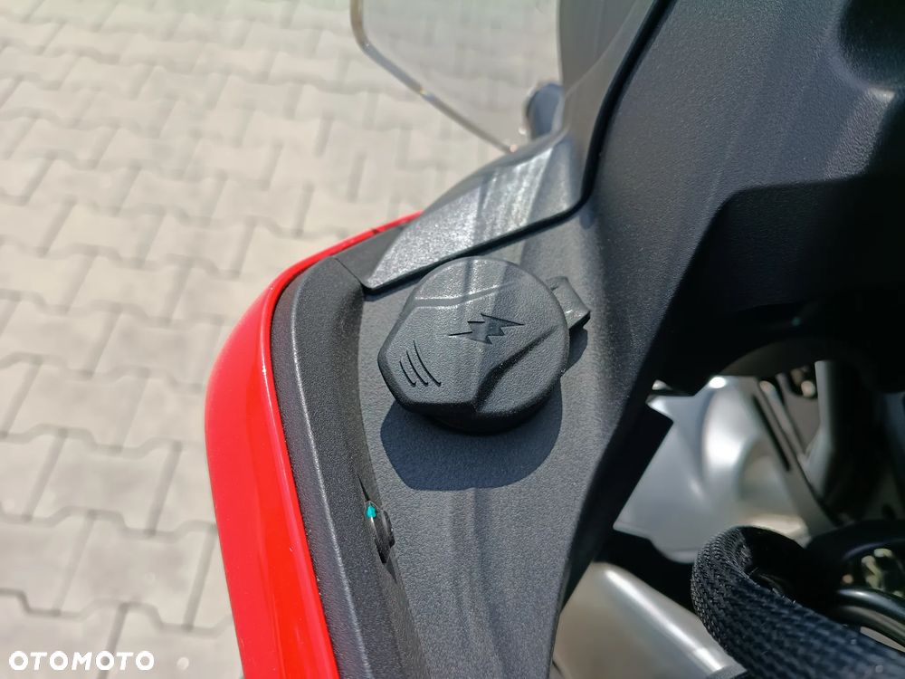 QJMOTOR SRT 600SX - 13