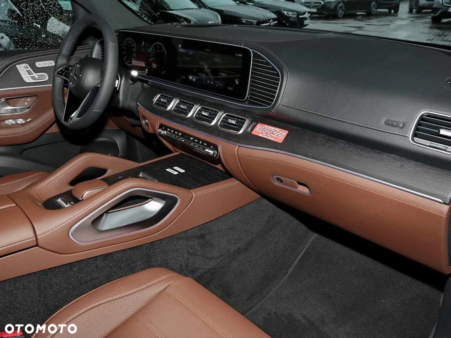 Mercedes-Benz GLE 300 d mHEV 4-Matic AMG Line - 12