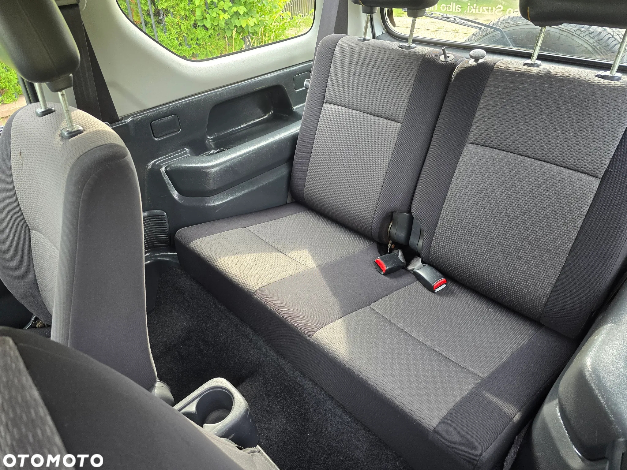Suzuki Jimny - 10