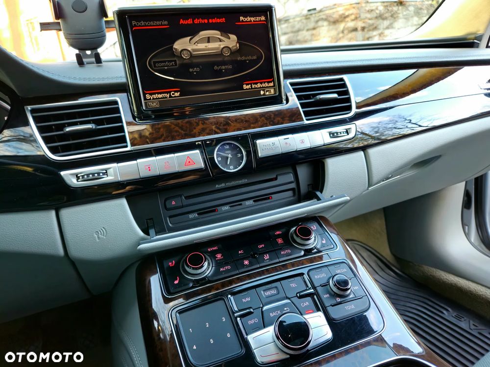 Audi A8 4.2 FSI L Quattro - 30